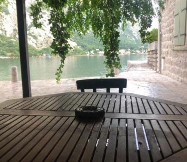 Orahovac House | Seaside dream
