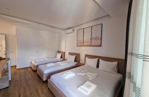 Himare Hotel | Seaside Hotel Himare