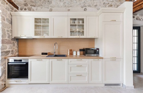 Kotor House | Seaside House - 19th century with Free Parking