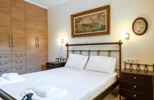 Nea Makri Apartment | Seaside Luxury Residence near the Airport