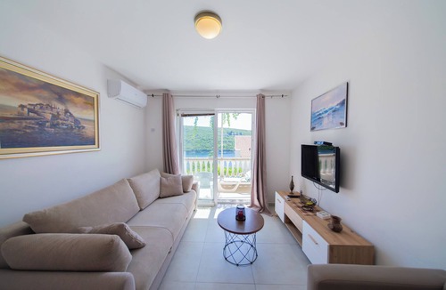 Bigovo Apartment | Seaside Serenity Bigova Studio Stay