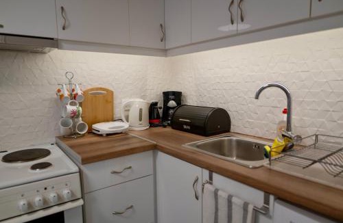 Kampos Marathokampou Apartment | Seaside Stone house - Πέτρινο σπίτι δίπλα στη θάλασσα