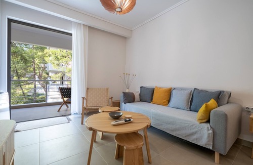 Varkiza Apartment | Seaview Balcony in Varkiza by ΜΡS