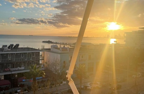 Durres Apartment | Seaview Charming 1-bedroom apartment with AC in Durrës