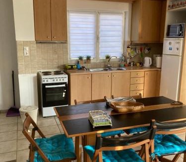 Anavyssos Apartment | Seaview near Athens & Sounio