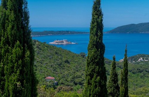 Lustica House | Secluded Private House on the peninsula of Lustica Bay