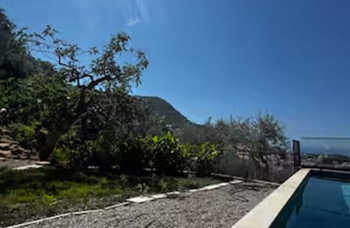 Przno Villa | Secluded Villa with swimming pool
