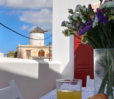 Vivlos House | Serene 3BR Hideaway in Naxos!
