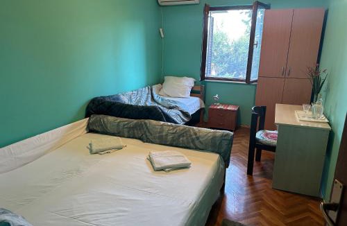 Topla House | Serenity house near city center and beach
