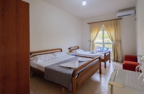Golem Bed & Breakfast | Serxhio Apartments Golem
