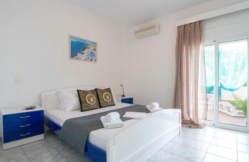 Chrisi Akti Apartment | Shark Apartments