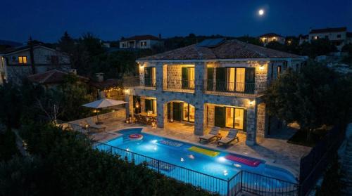 Krstac Villa | Shine villa