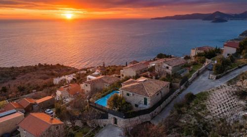 Krstac Villa | Shine villa