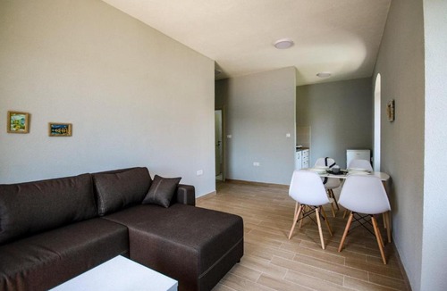 Lepetane Apartment | Sidro