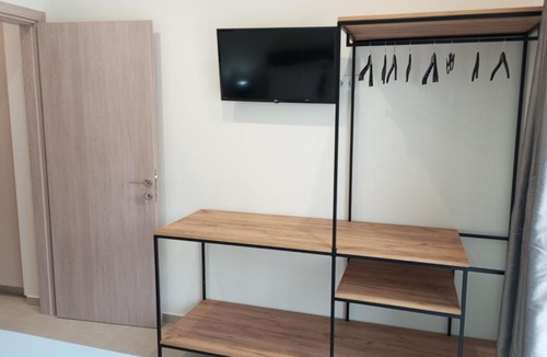 Vamvakopoulo Apartment | Silver Orb