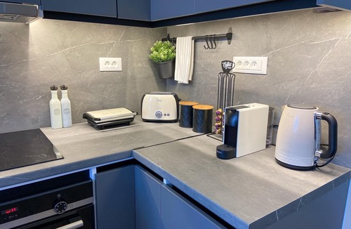 Kremasti Apartment | SimplyCity Homestay Apartment 2