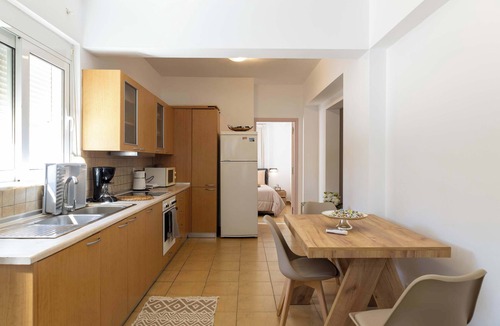 Lardos Apartment | Sinani Beachfront Gems Rhodes - Jacuzzi Apartment