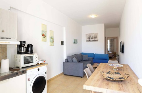 Lardos Apartment | Sinani Beachfront Gems Rhodes Jacuzzi Haven