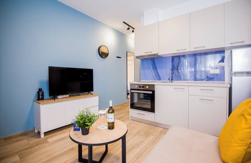 Paralia Ofryniou Apartment | Sirens- One Bedroom Apartment