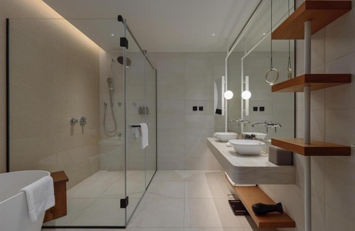Tomicici Hotel | SIRO Porto Montenegro
