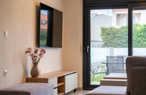 Nikita House | SithoniaRS Mercer Luxury Maisonette