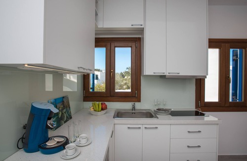 Mykonos Town House | Situated in the heart of Mykonos Town, inside Oasis complex with a shared Pool!
