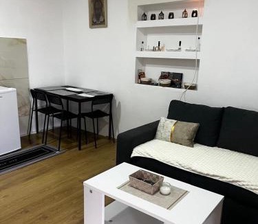 Karuc Apartment | Skadar Lake Stone House