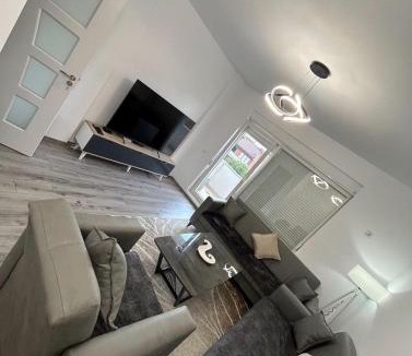 Llaushë Apartment | Skenderaj Center Apartment