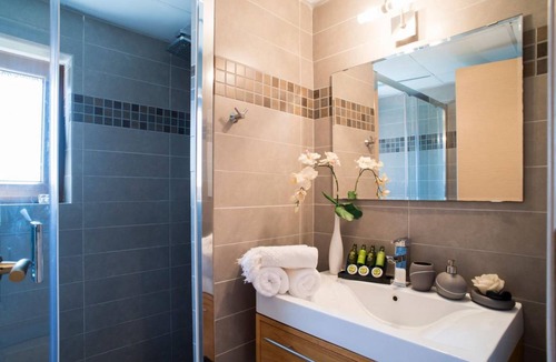 Agia Paraskevi Villa | Skiathea Villas Villa B