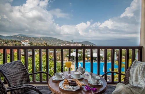 Skopelos Hotel | Skopelos Holidays Hotel by GHH