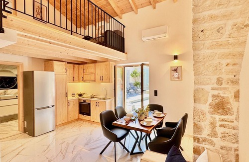 Roda Apartment | Skouna 1 Luxury Suite
