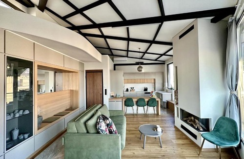 Dafni Apartment | Sky Apt Unique, Spotless, 2BR, 2BA, Stunning View