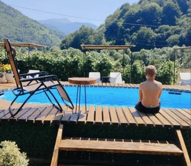 Montenegro House | SkyFrame cottage with pool