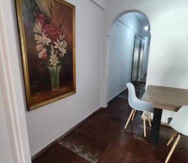 Kinosargous Apartment | Skyline Athens