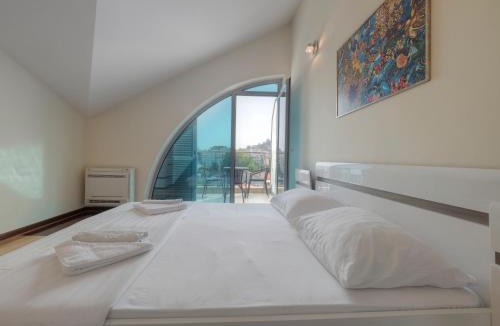 Centar Apartment | Skyline Penthouse Budva