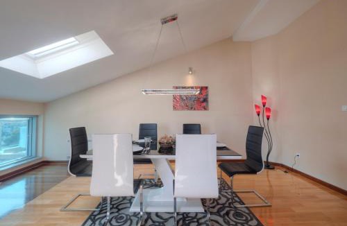 Centar Apartment | Skyline Penthouse Budva