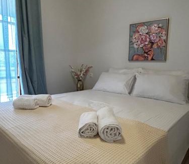 Nea Iraklia House | Small Paradise Perfect Hospitality