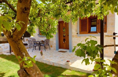 Virpazar Bed & Breakfast | Small Stone Cottage