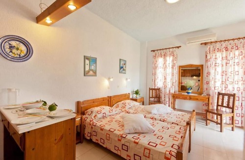 Skopelos House | Sofia's Garden by Booking Kottas