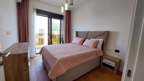 Zeljeznica Apartment | Soho city 808B