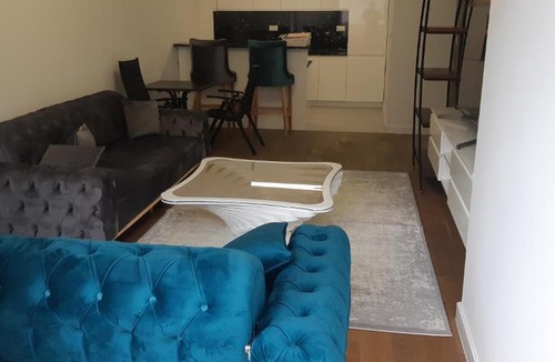 Zeljeznica Apartment | Soho City