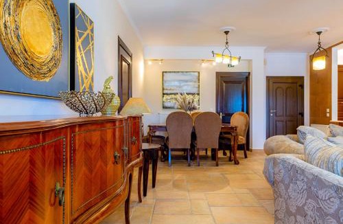 Kassiopi House | Solaris Methea Deluxe Suites