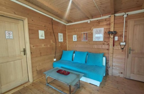 Ulcinj Cottage | Soothing Comjun with WiFi in Ulcinj Municipality
