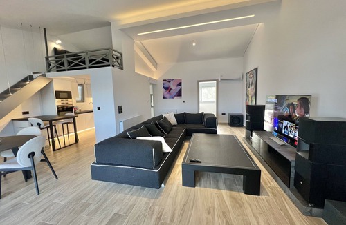 Lavreotiki Villa | Sounio - Waterfront Luxury Spa Villa Pounta Zeza 170 sqm. on Private Beach