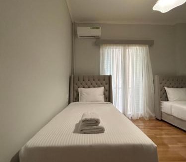 Kaisariani Apartment | SP6 Athens Family Suite