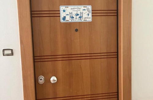 Peristeri House | Spacious 2-bedroom house with terrace in Attiki Peristeri 80 m2 quiet residential area, easy access to hospitals