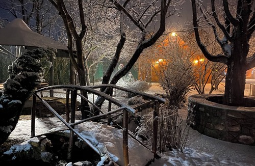 Kolasin House | Spacious Wooden Bungalow with Pool – Ideal for Couples or Families