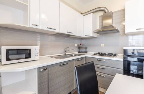 Tirana Apartment | Spacious Stay in the Heart of Tirana by PikHost