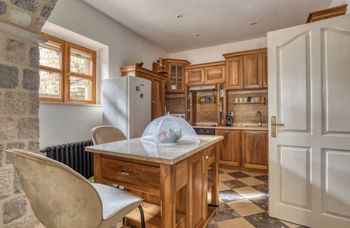 Rezevici Villa | Spacious Villa Olive Grove with private Pool