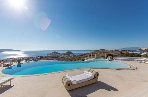 Kalafatis Villa | Spectacular Kalafatis Villa 5 Bedrooms Villa Vibhu Private Jacuzzis